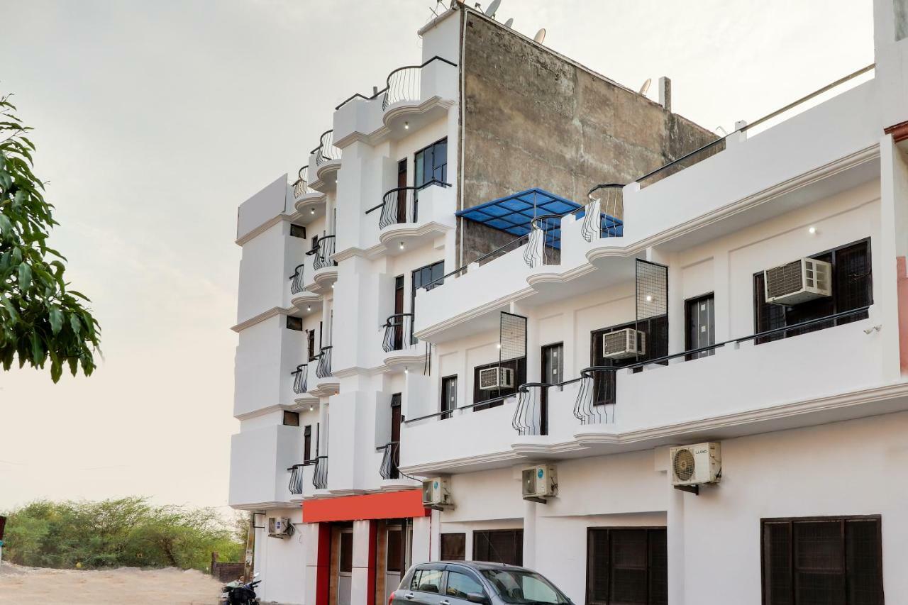 Spot On 38567 Hotel Aryan Lucknow Ngoại thất bức ảnh